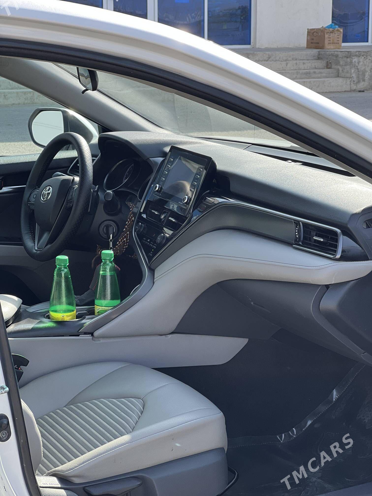 Toyota Camry 2021 - 295 000 TMT - Ашхабад - img 9