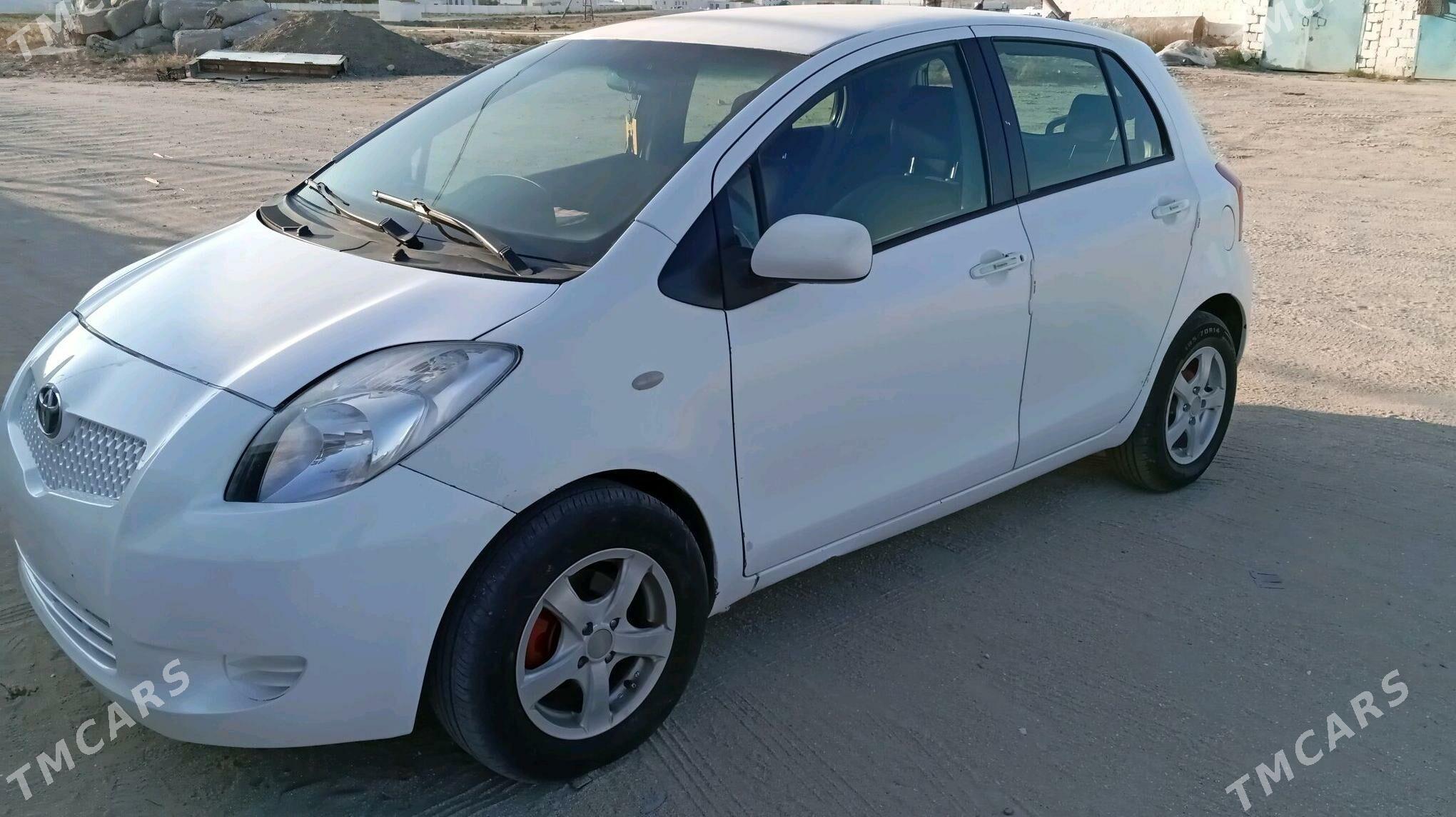 Toyota Yaris 2006 - 100 000 TMT - Garabogaz - img 2