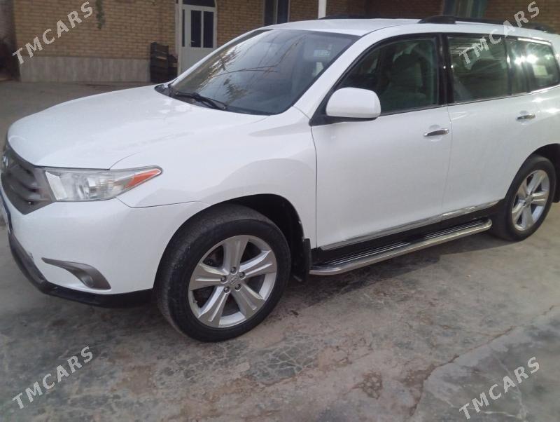 Toyota Highlander 2012 - 340 000 TMT - Dänew - img 2