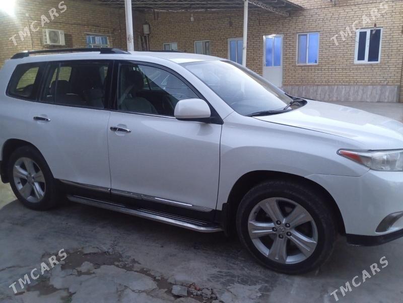 Toyota Highlander 2012 - 340 000 TMT - Dänew - img 1