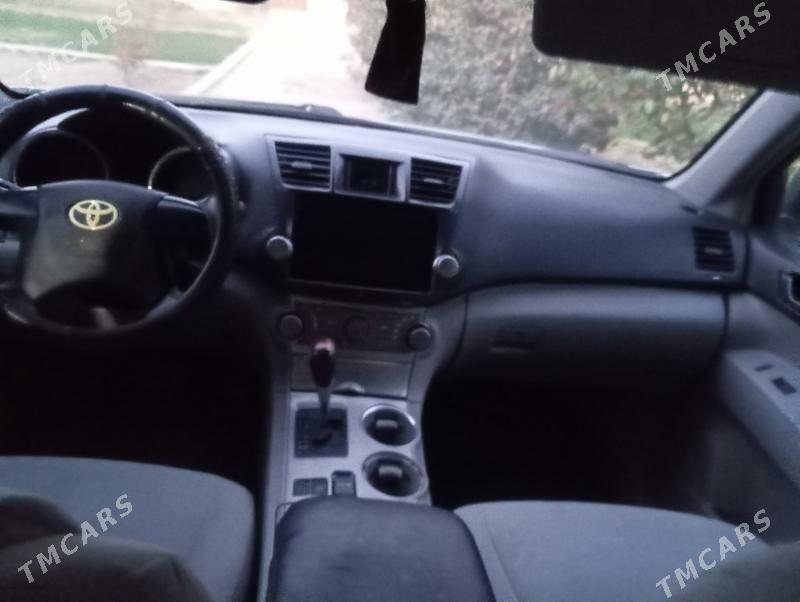 Toyota Highlander 2012 - 340 000 TMT - Dänew - img 4