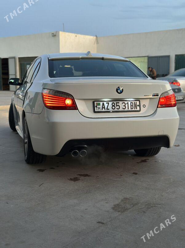 BMW E60 2004 - 220 000 TMT - Hazar - img 7