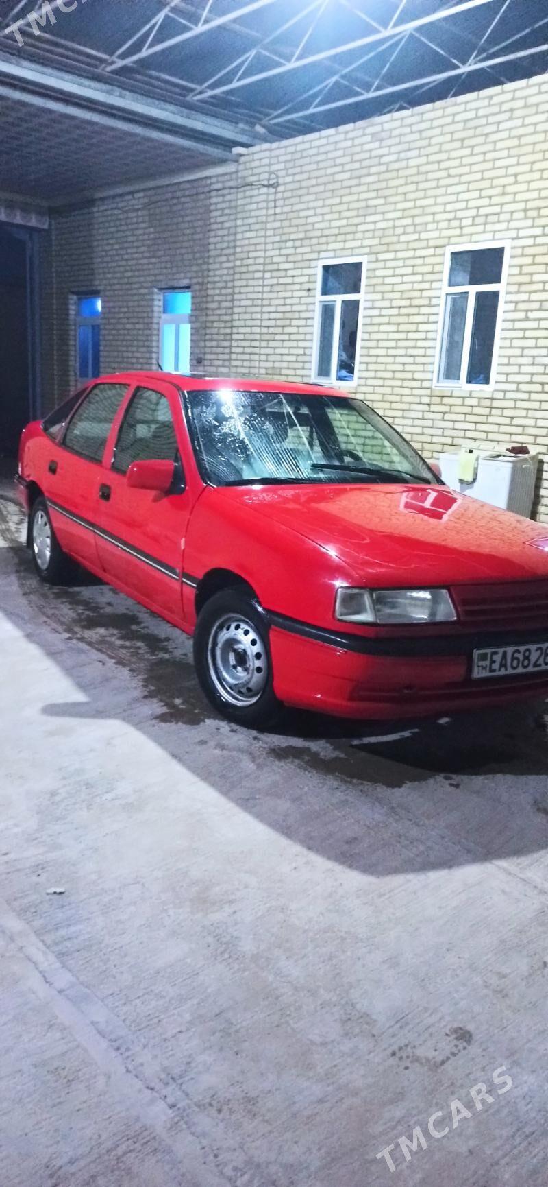 Opel Vectra 1990 - 22 000 TMT - Wekilbazar - img 3