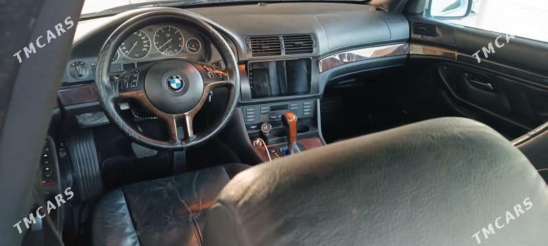 BMW E39 2003 - 132 000 TMT - Sakarçäge - img 4