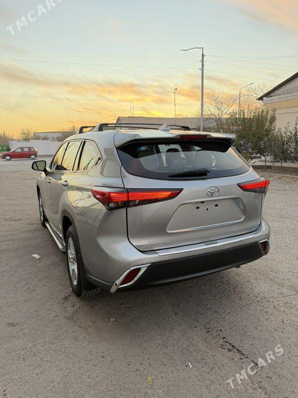 Toyota Highlander 2020 - 465 000 TMT - Daşoguz - img 8