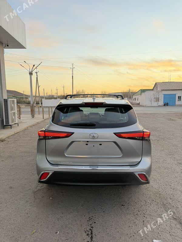 Toyota Highlander 2020 - 465 000 TMT - Daşoguz - img 4