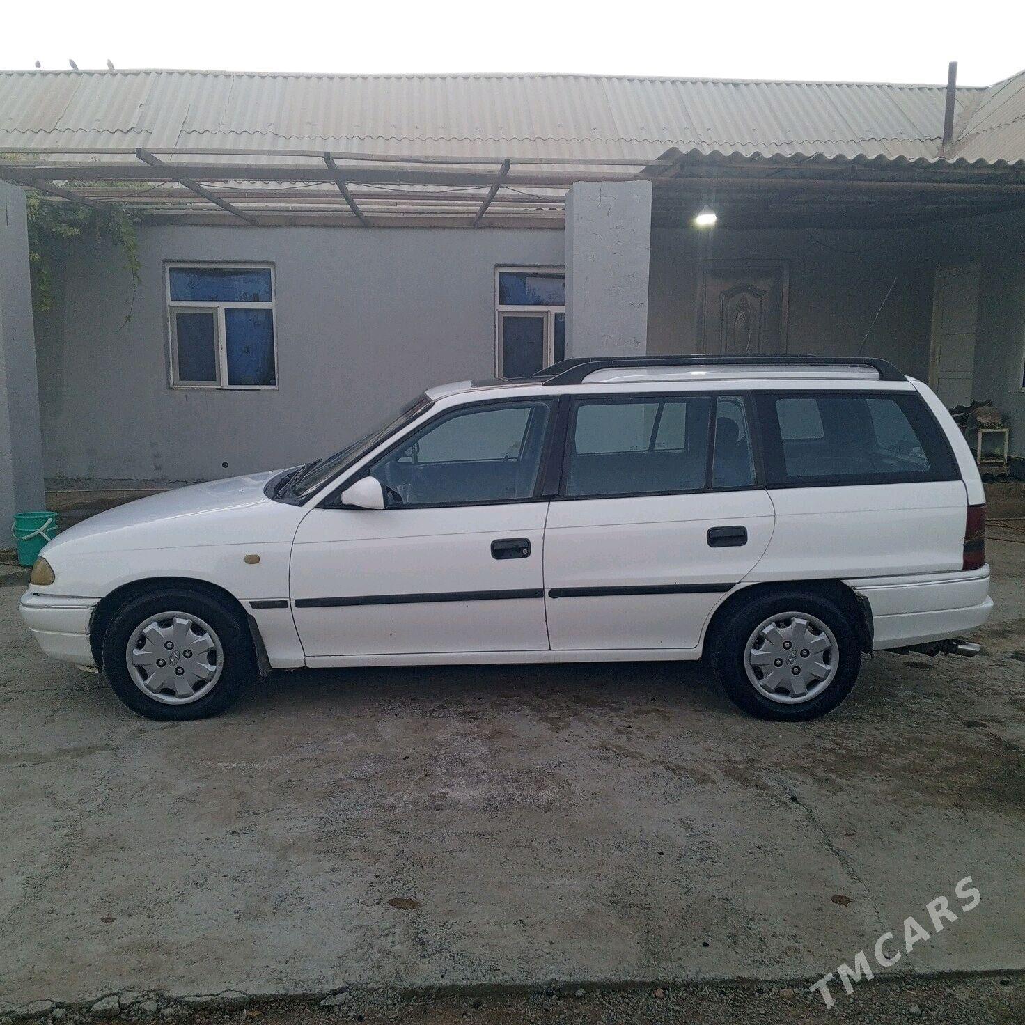 Opel Astra 1995 - 40 000 TMT - Tejen - img 3