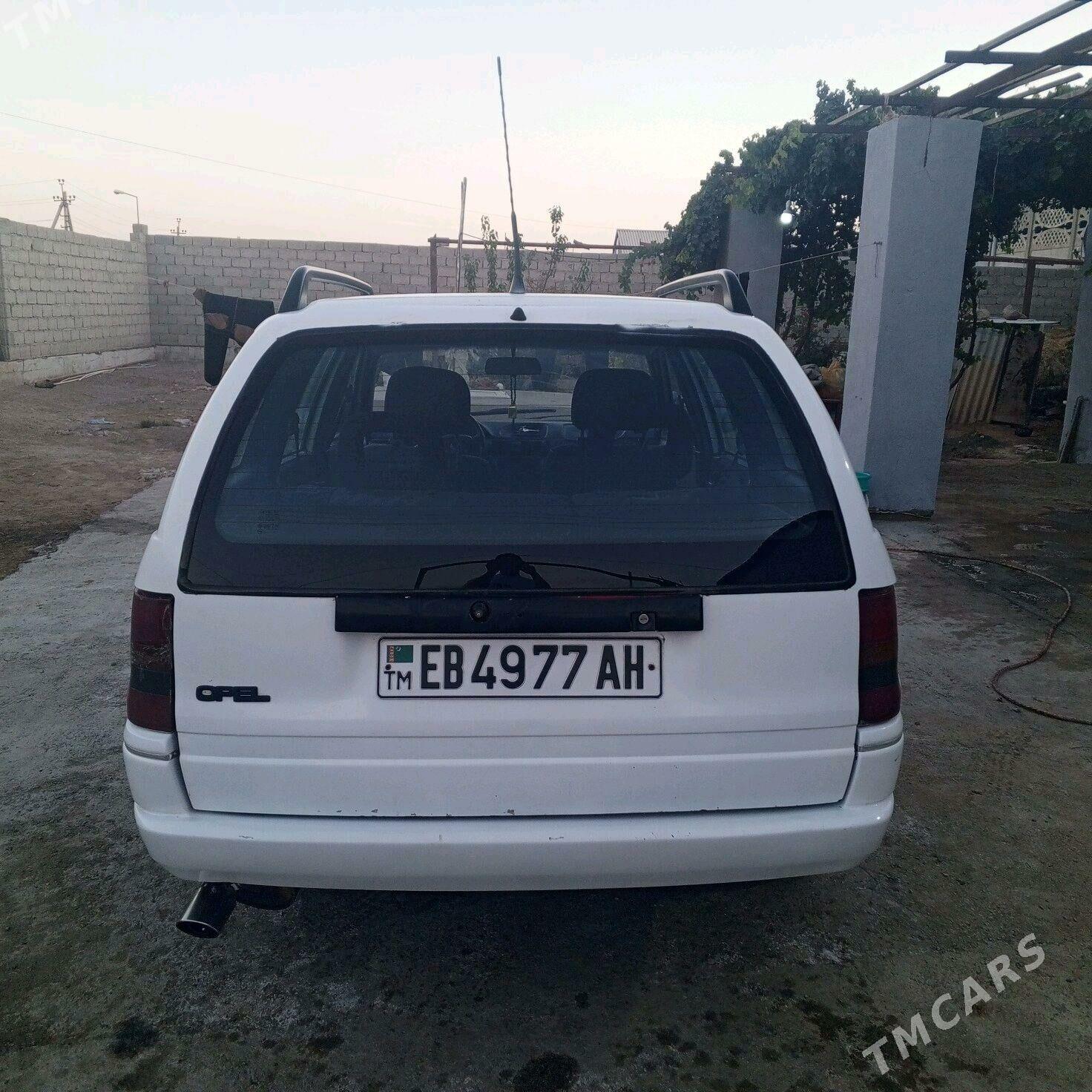 Opel Astra 1995 - 40 000 TMT - Tejen - img 2