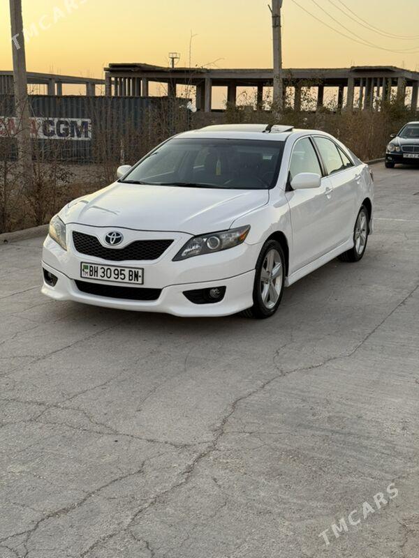 Toyota Camry 2011 - 190 000 TMT - Балканабат - img 2