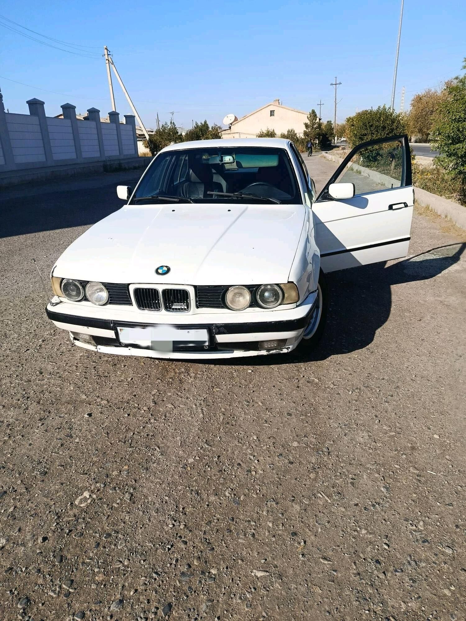 BMW 525 1991 - 42 000 TMT - Dänew - img 4