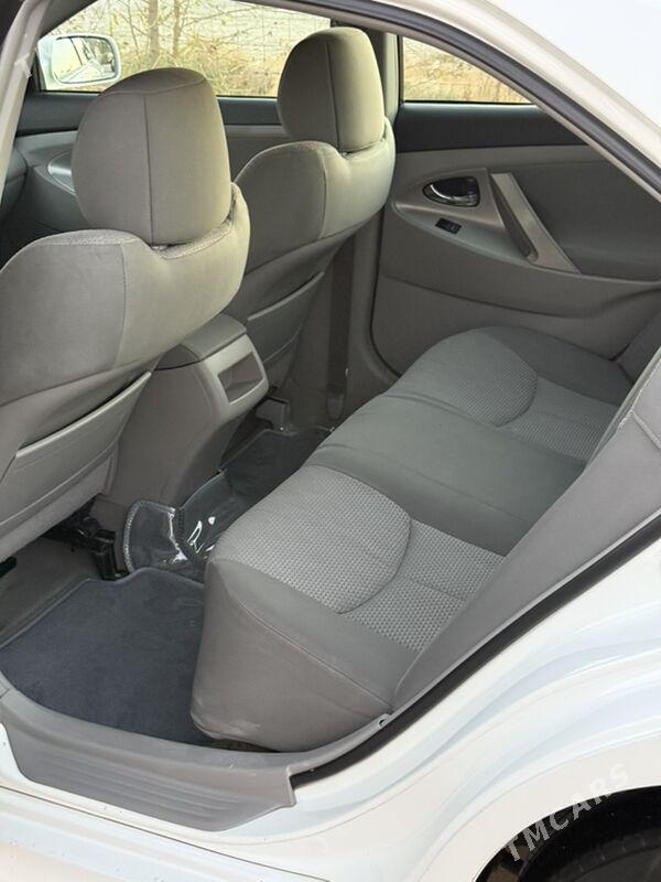 Toyota Camry 2011 - 190 000 TMT - Балканабат - img 7