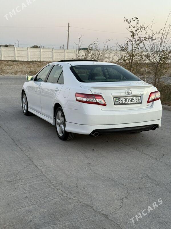 Toyota Camry 2011 - 190 000 TMT - Балканабат - img 5