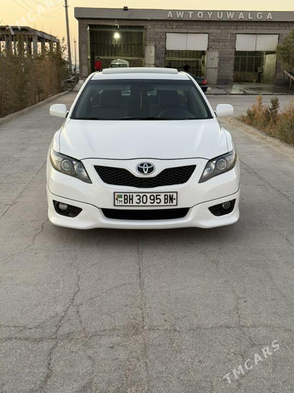 Toyota Camry 2011 - 190 000 TMT - Балканабат - img 1
