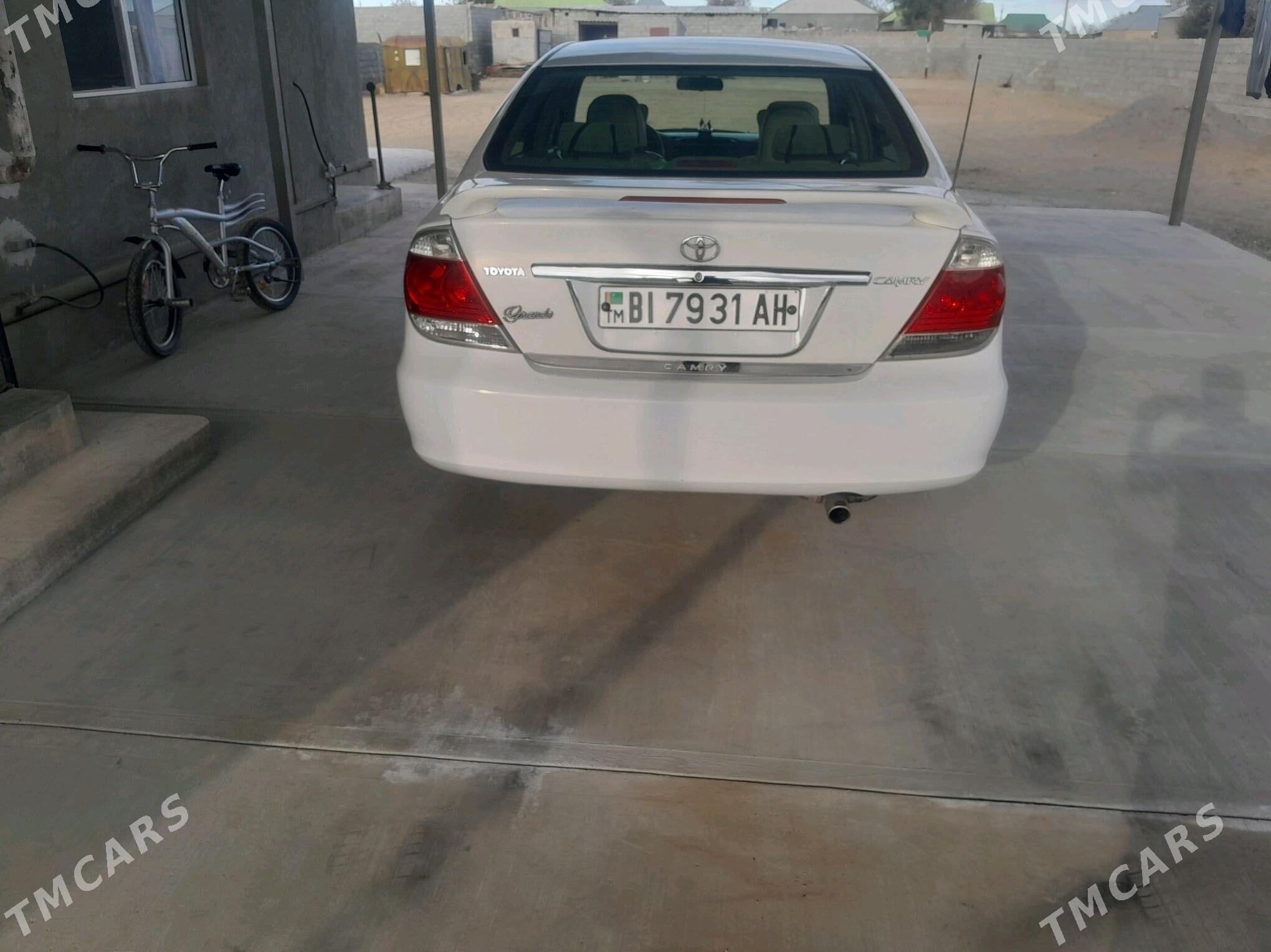 Toyota Camry 2004 - 160 000 TMT - Gökdepe - img 2