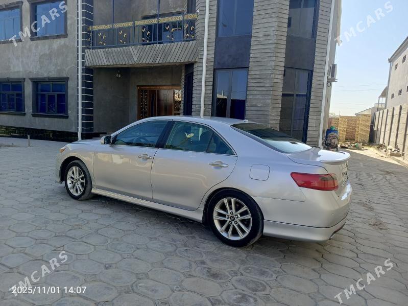 Toyota Camry 2007 - 119 000 TMT - Байрамали - img 7