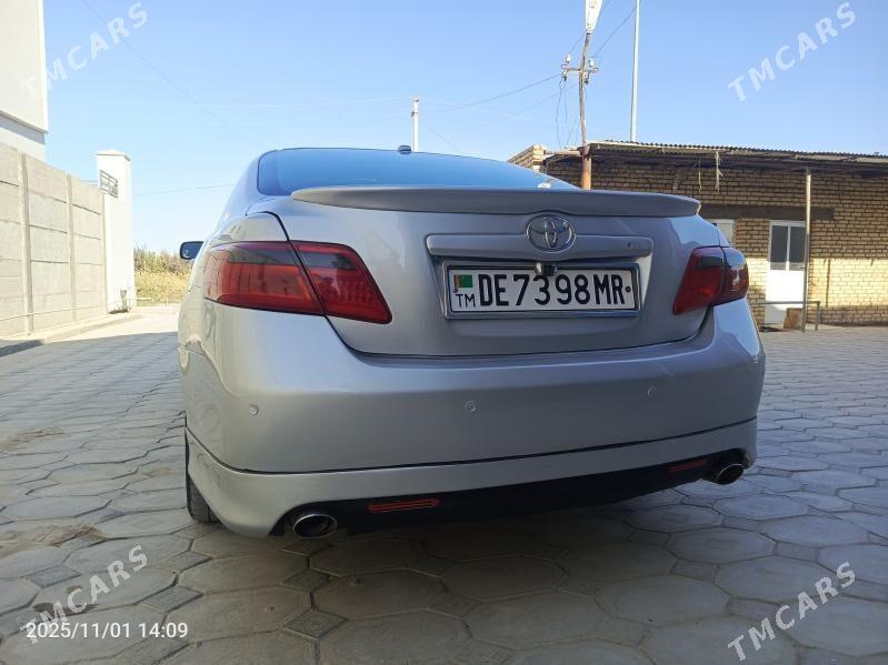 Toyota Camry 2007 - 119 000 TMT - Байрамали - img 3