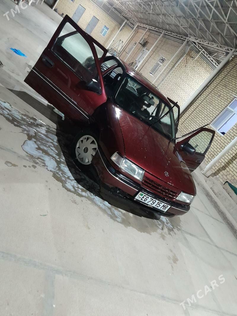 Opel Vectra 1992 - 50 000 TMT - Мургап - img 6