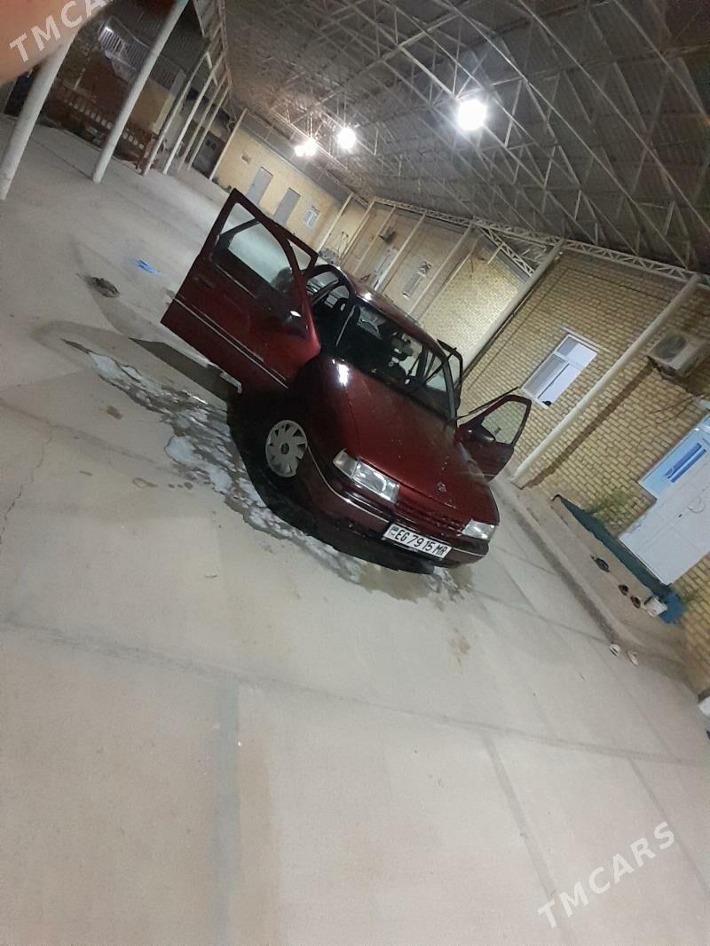 Opel Vectra 1992 - 50 000 TMT - Мургап - img 7