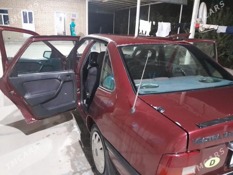Opel Vectra 1992 - 50 000 TMT - Мургап - img 2