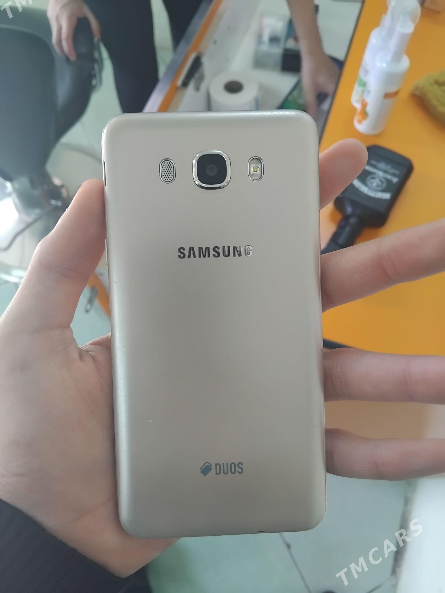 samsung j7 2016 - 4 mkr - img 1