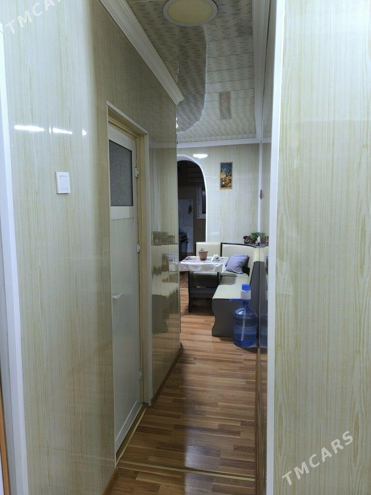 Продаётся квартира в 10 мкр - Ашхабад - img 6