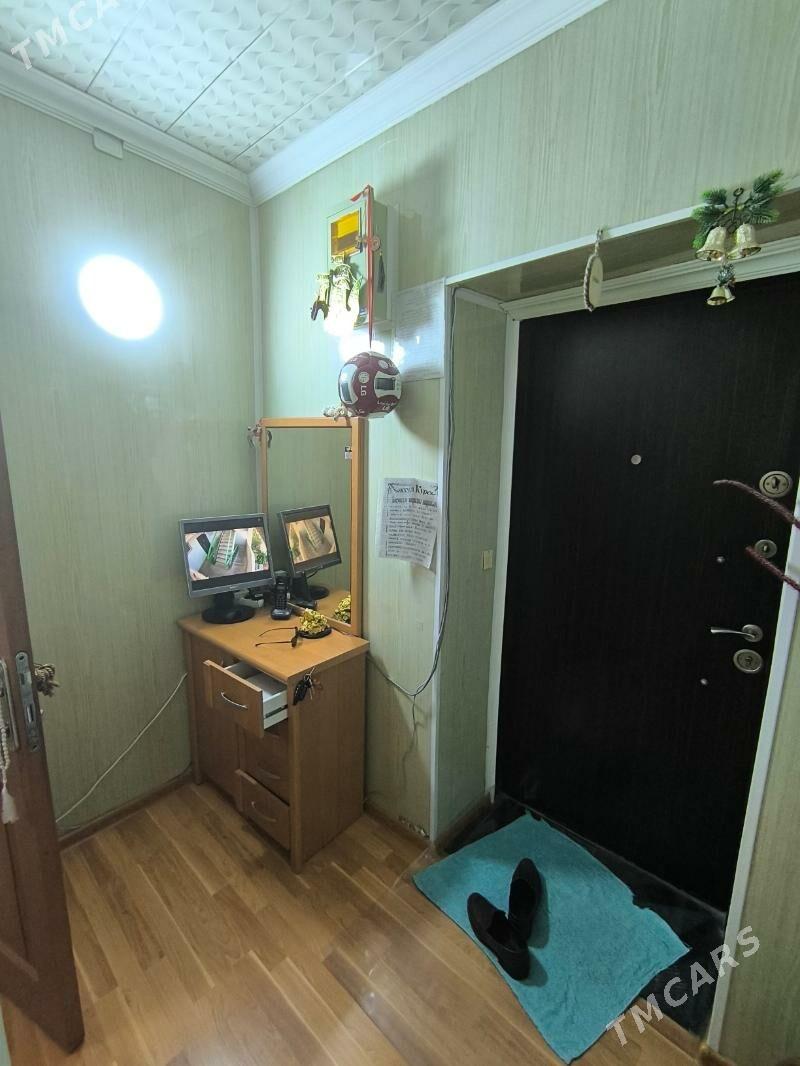 Продаётся квартира в 10 мкр - Ашхабад - img 10