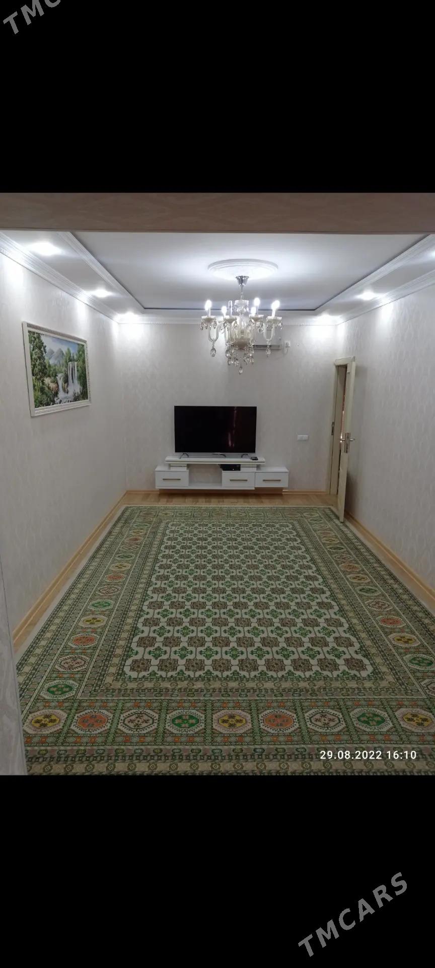 Продается 3 комнатная квартира - Türkmenbaşy - img 1