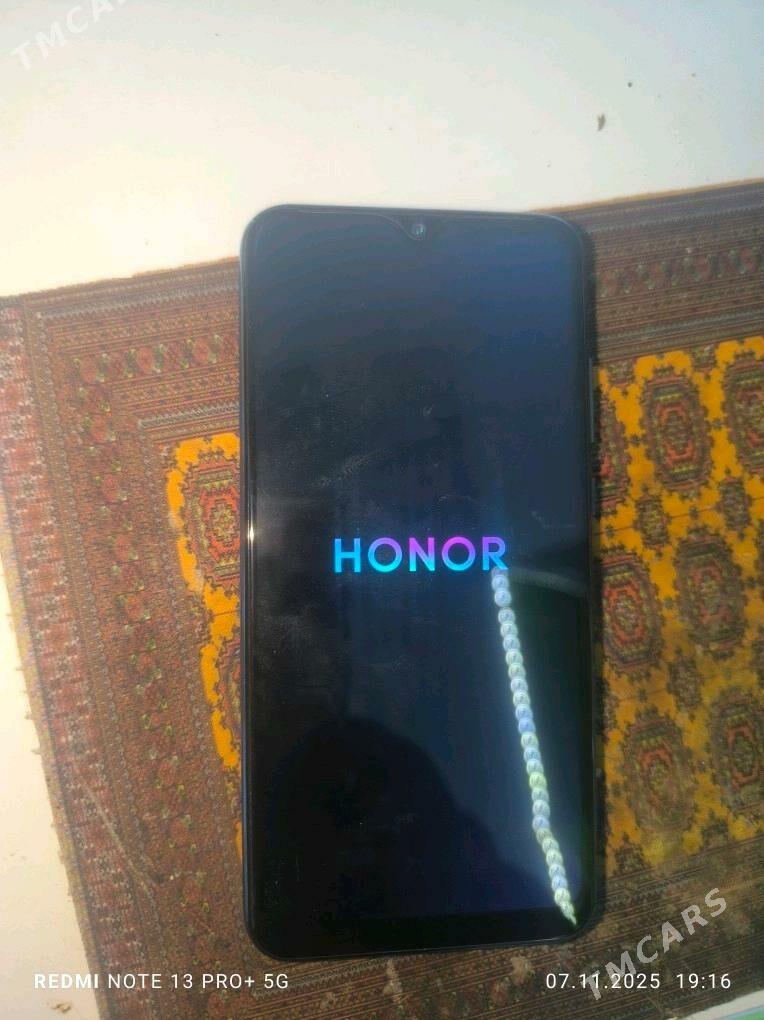 Honor 10i 4/128 - Мары - img 1