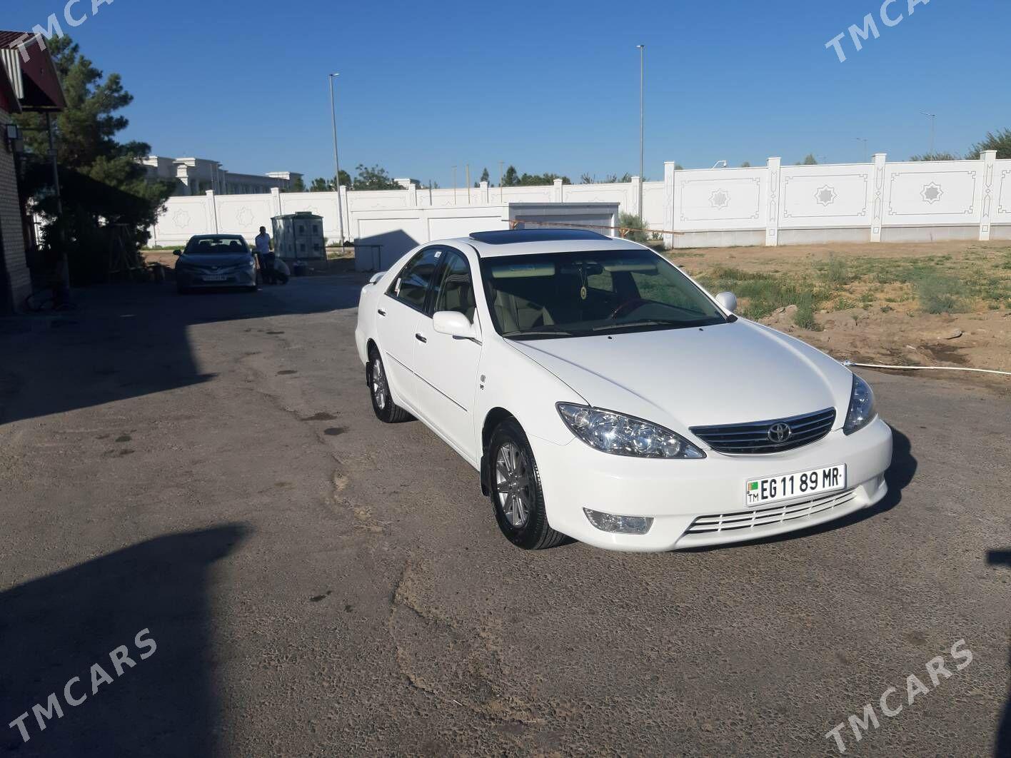 Toyota Camry 2003 - 265 000 TMT - Мары - img 6