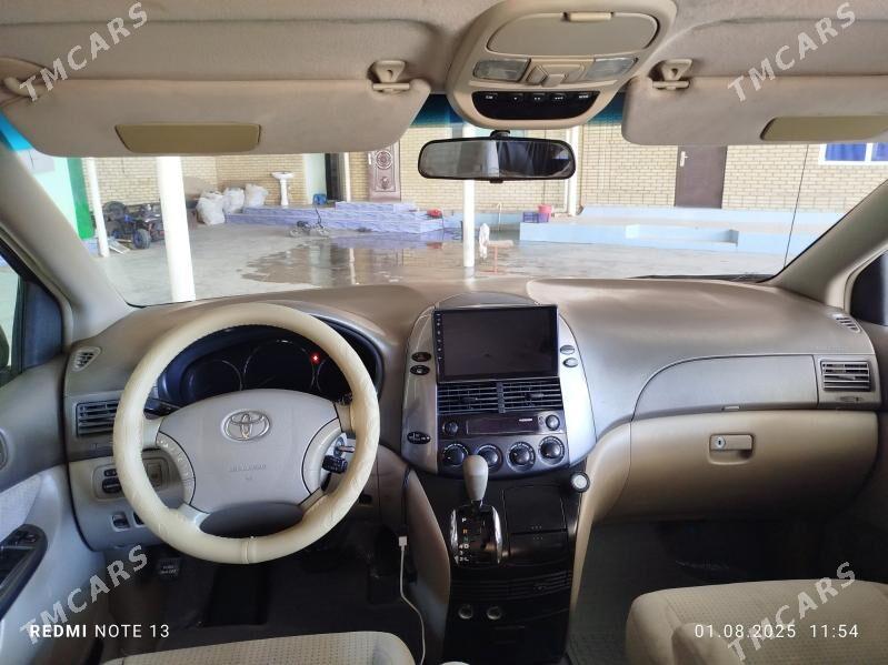 Toyota Sienna 2008 - 240 000 TMT - Векильбазар - img 5