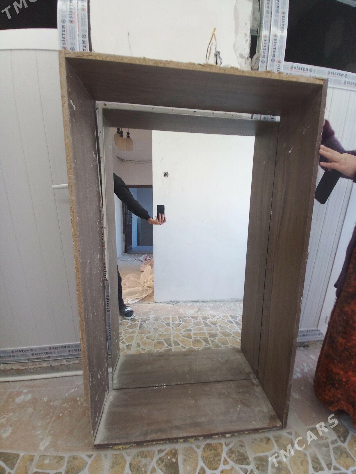 yuz gorulyan ayna - Мир 4 - img 1