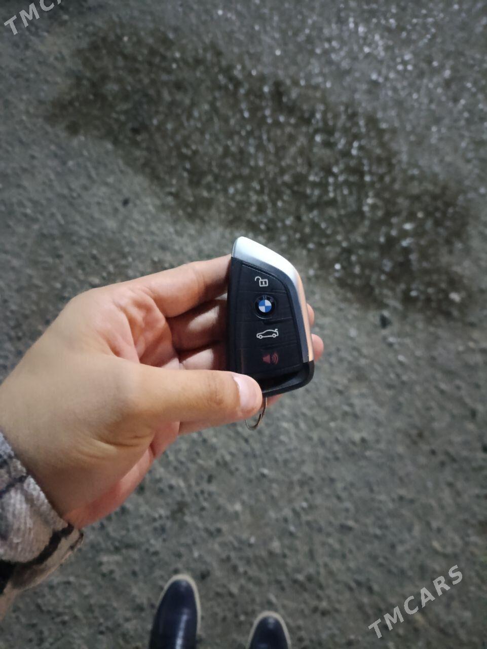 BMW X1 2022 - 385 000 TMT - Aşgabat - img 4