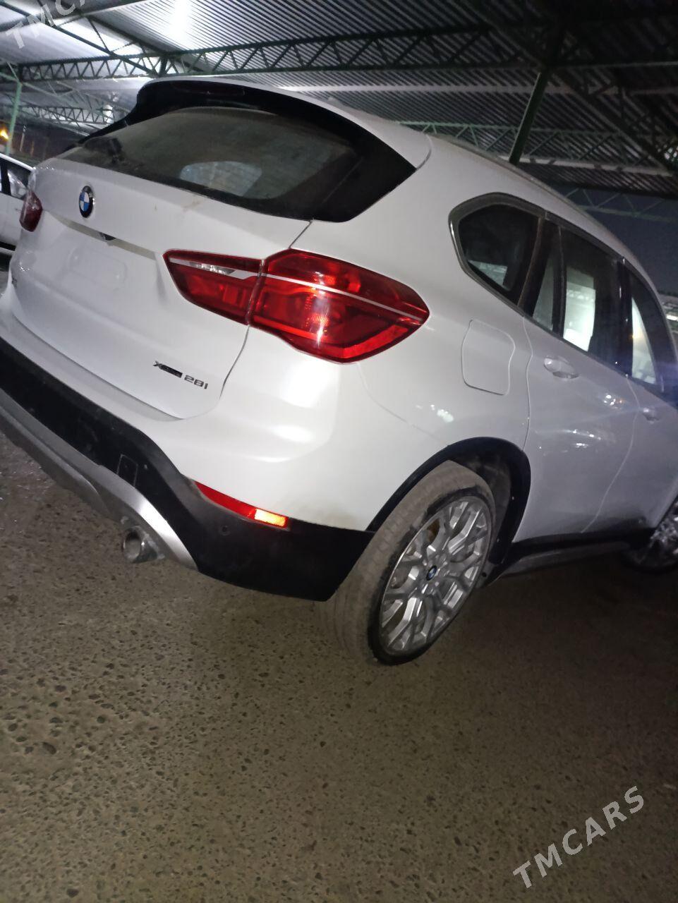 BMW X1 2022 - 385 000 TMT - Aşgabat - img 1