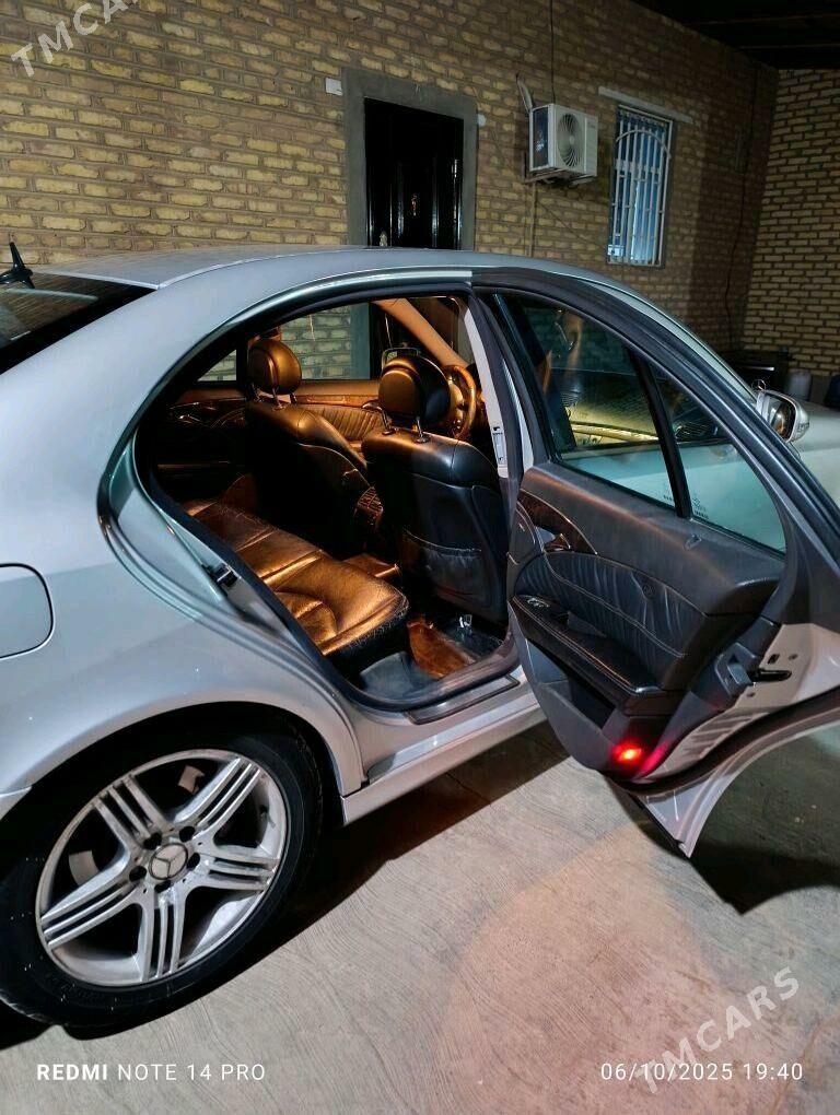 Mercedes-Benz E320 2003 - 105 000 TMT - Серахс - img 6