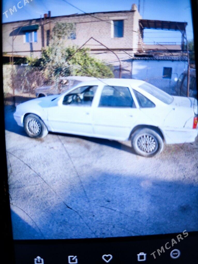 Opel Vectra 1992 - 15 000 TMT - Газаджак - img 8