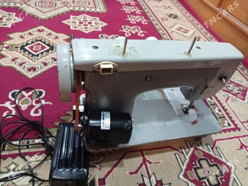 tikin maşyn. швейная машина - Байрамали - img 3