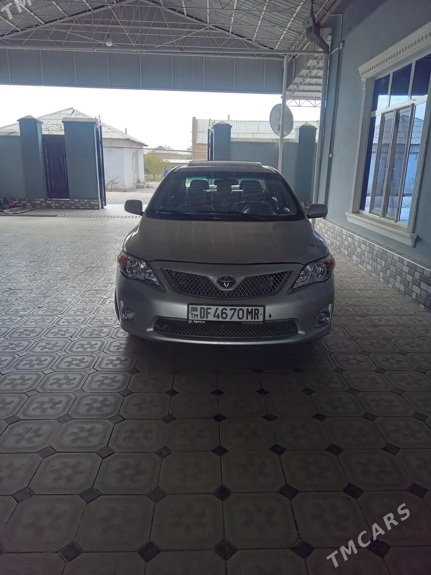 Toyota Corolla 2011 - 170 000 TMT - Bäherden - img 1