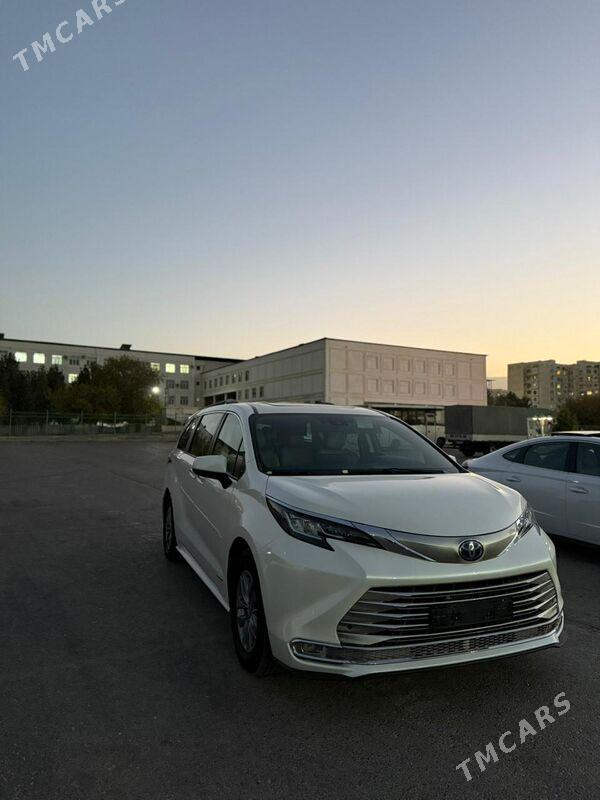 Toyota Sienna 2021 - 540 000 TMT - Ашхабад - img 4