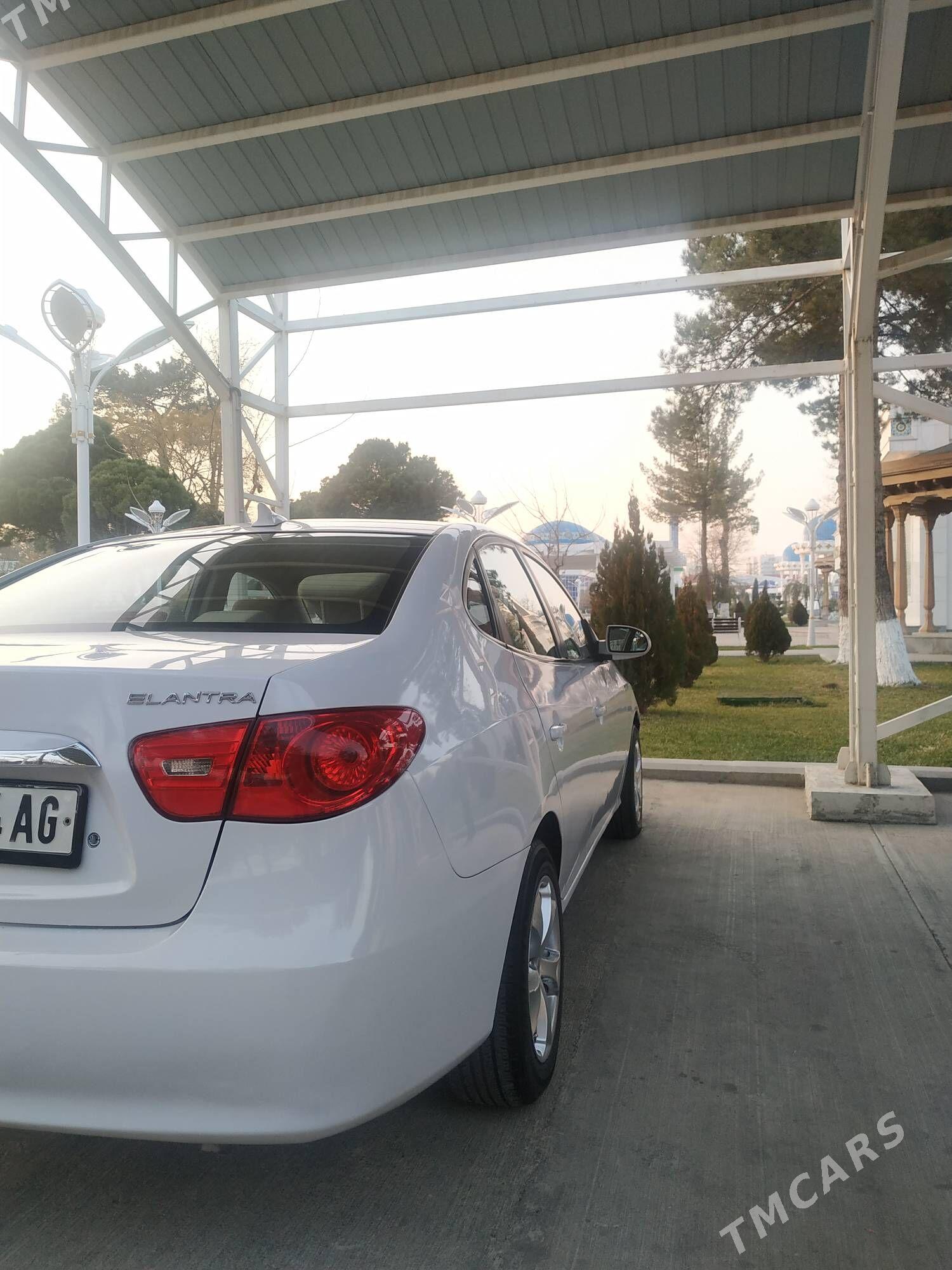 Hyundai Elantra 2010 - 150 000 TMT - Ашхабад - img 4