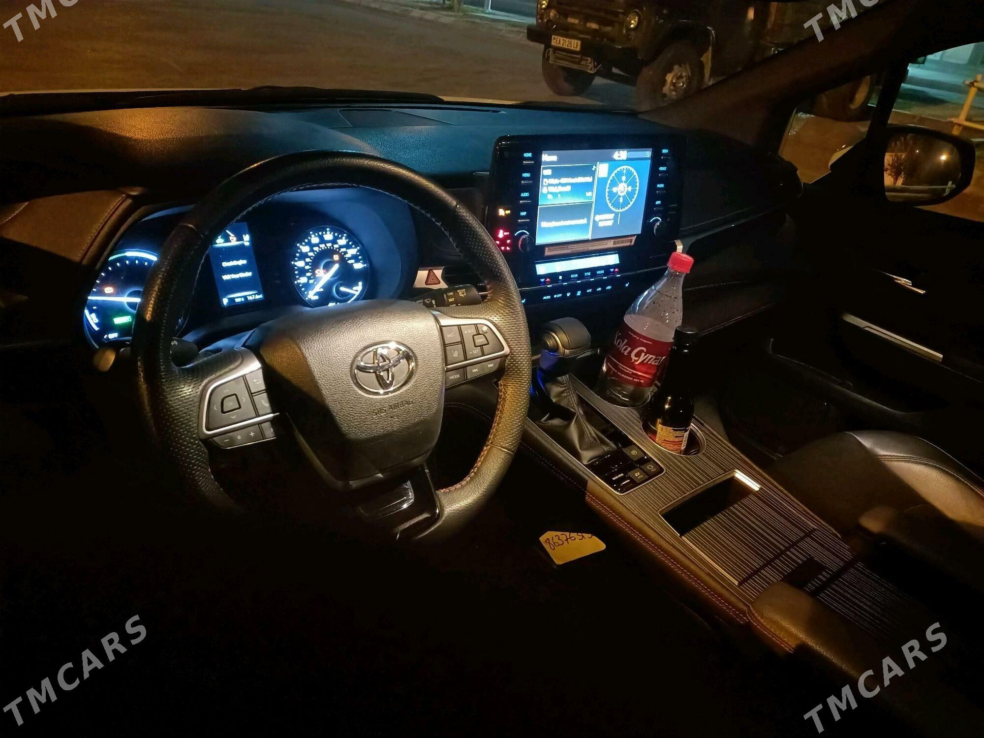 Toyota Sienna 2022 - 630 000 TMT - Туркменабат - img 5