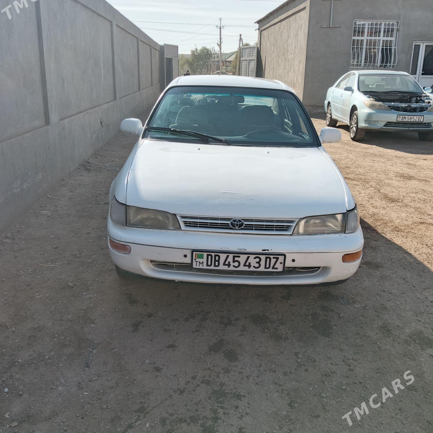 Toyota Corolla 1992 - 45 000 TMT - Türkmenbaşy etr. - img 2