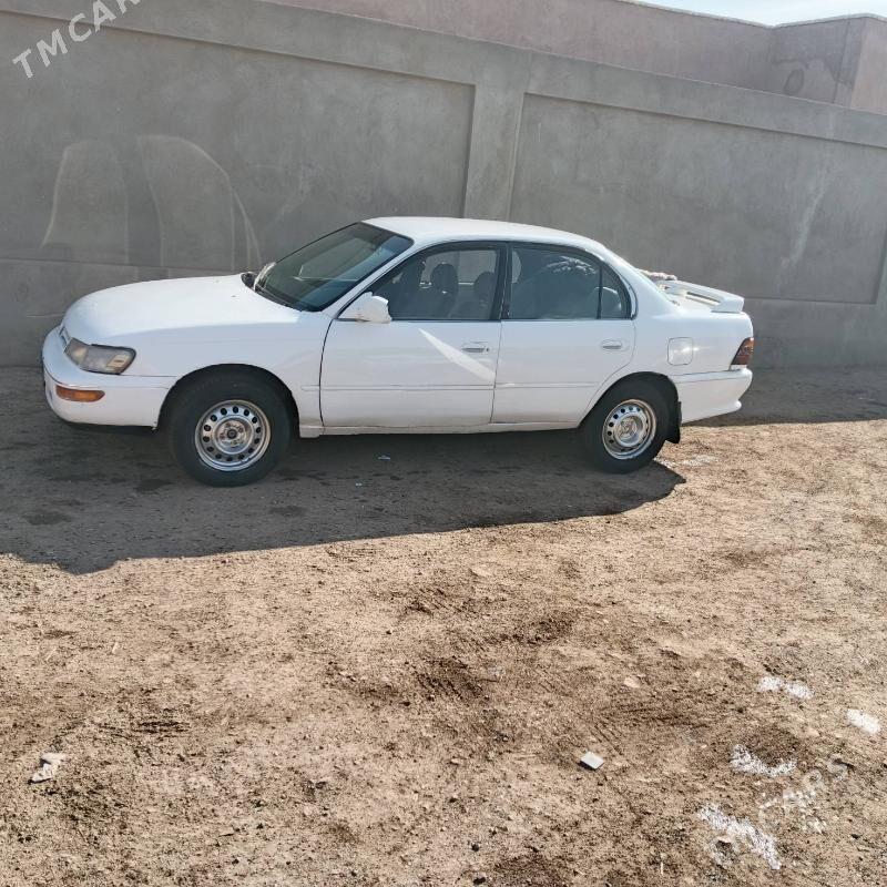 Toyota Corolla 1992 - 45 000 TMT - Türkmenbaşy etr. - img 1