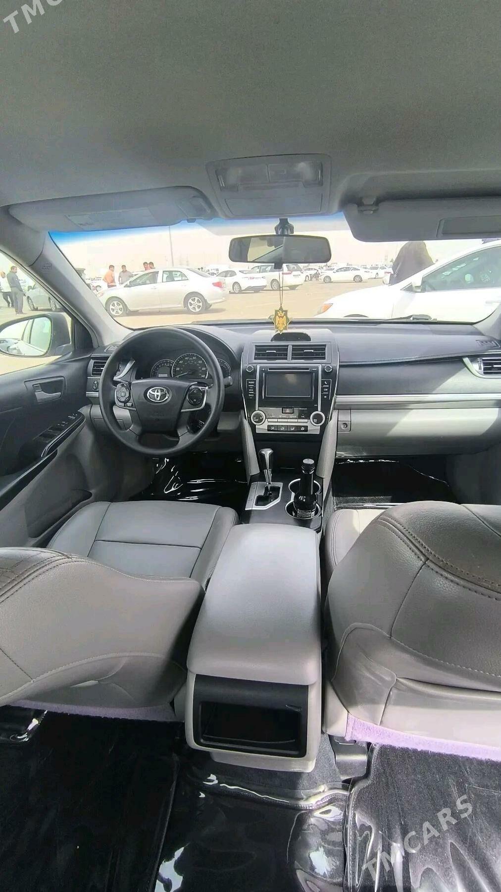 Toyota Camry 2012 - 240 000 TMT - Дашогуз - img 5