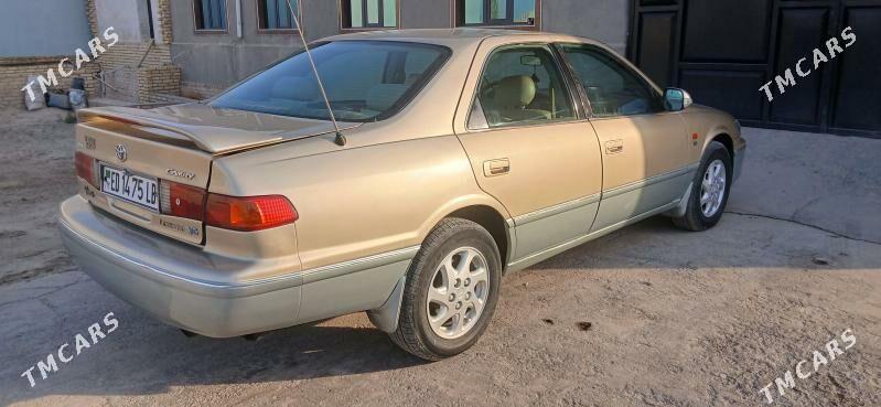 Toyota Camry 2000 - 130 000 TMT - Kerki - img 6