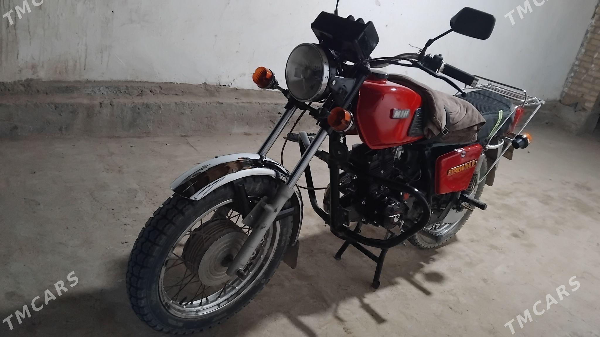 Iž Planeta 5 2005 - 17 000 TMT - Саят - img 8