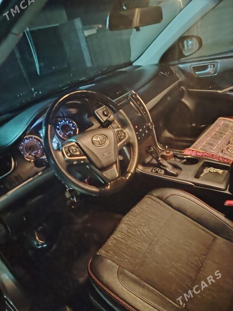 Toyota Camry 2016 - 265 000 TMT - Балканабат - img 3