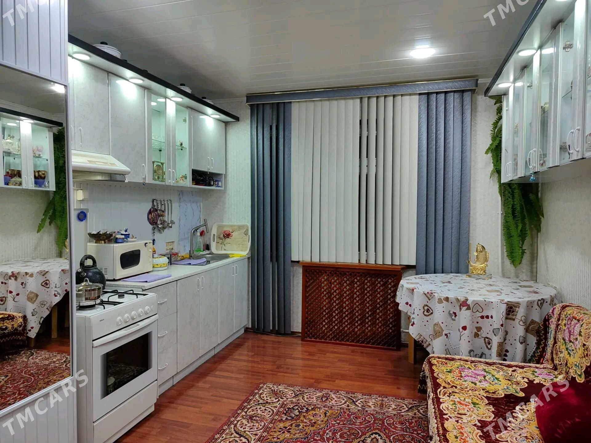 MIR-4 2-KOM - Parahat 4 - img 1