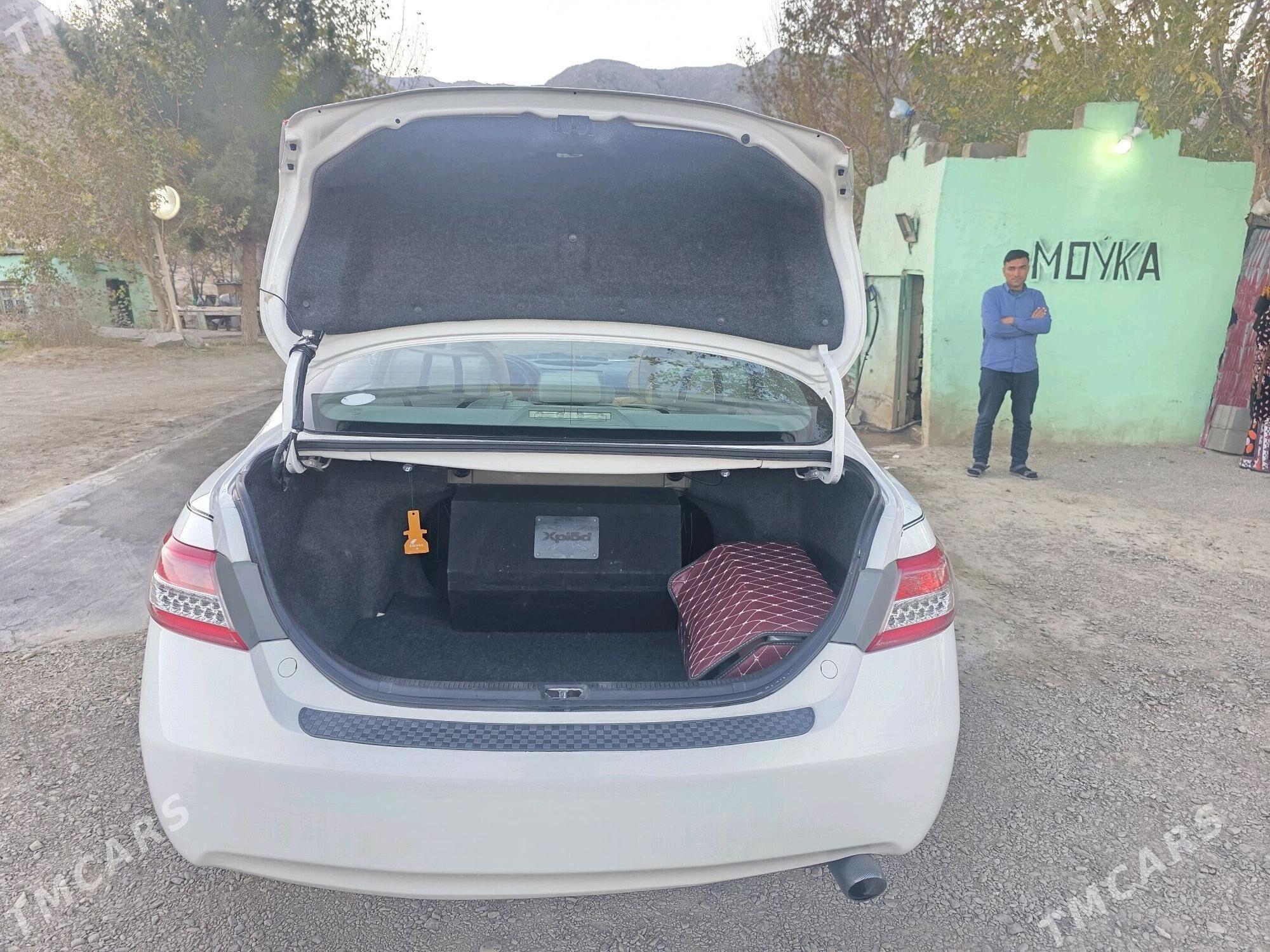 Toyota Camry 2010 - 195 000 TMT - Бахарден - img 9