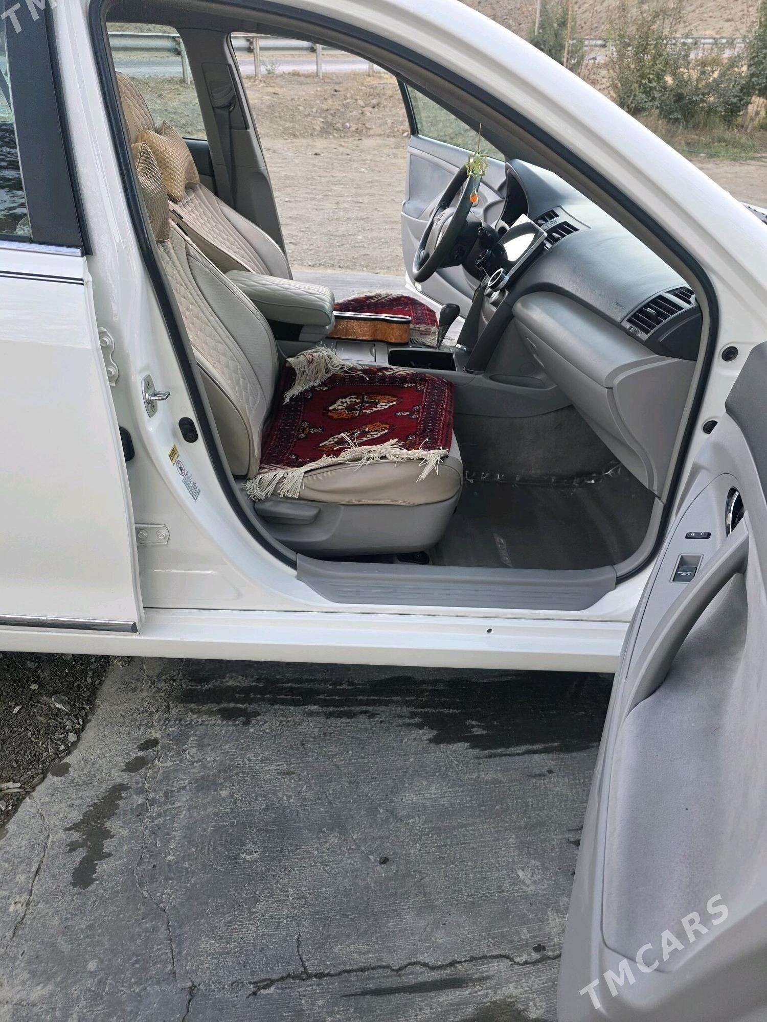 Toyota Camry 2010 - 195 000 TMT - Бахарден - img 6