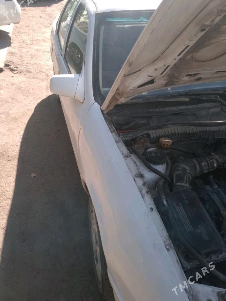 Opel Vectra 1992 - 20 000 TMT - Гороглы (Тагта) - img 4